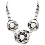 Alamode Antique Silver White Metal Necklace with Synthetic Pearl in White - Alamode